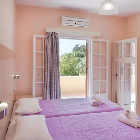 Dora Pagoi 3 Apartment *