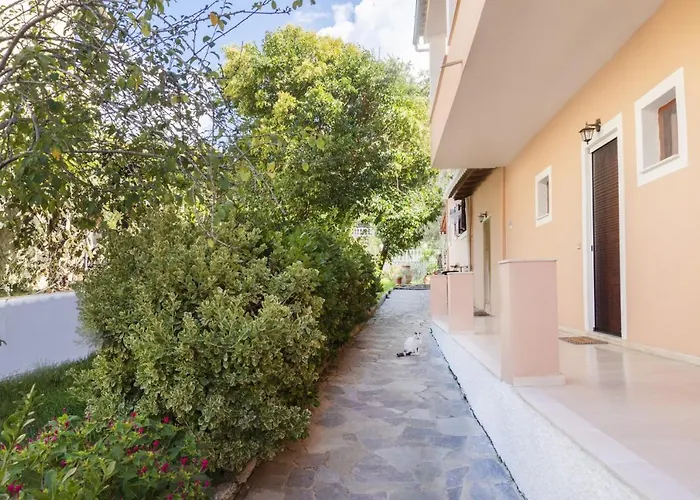 Apartmán Dora Pagoi 3 *